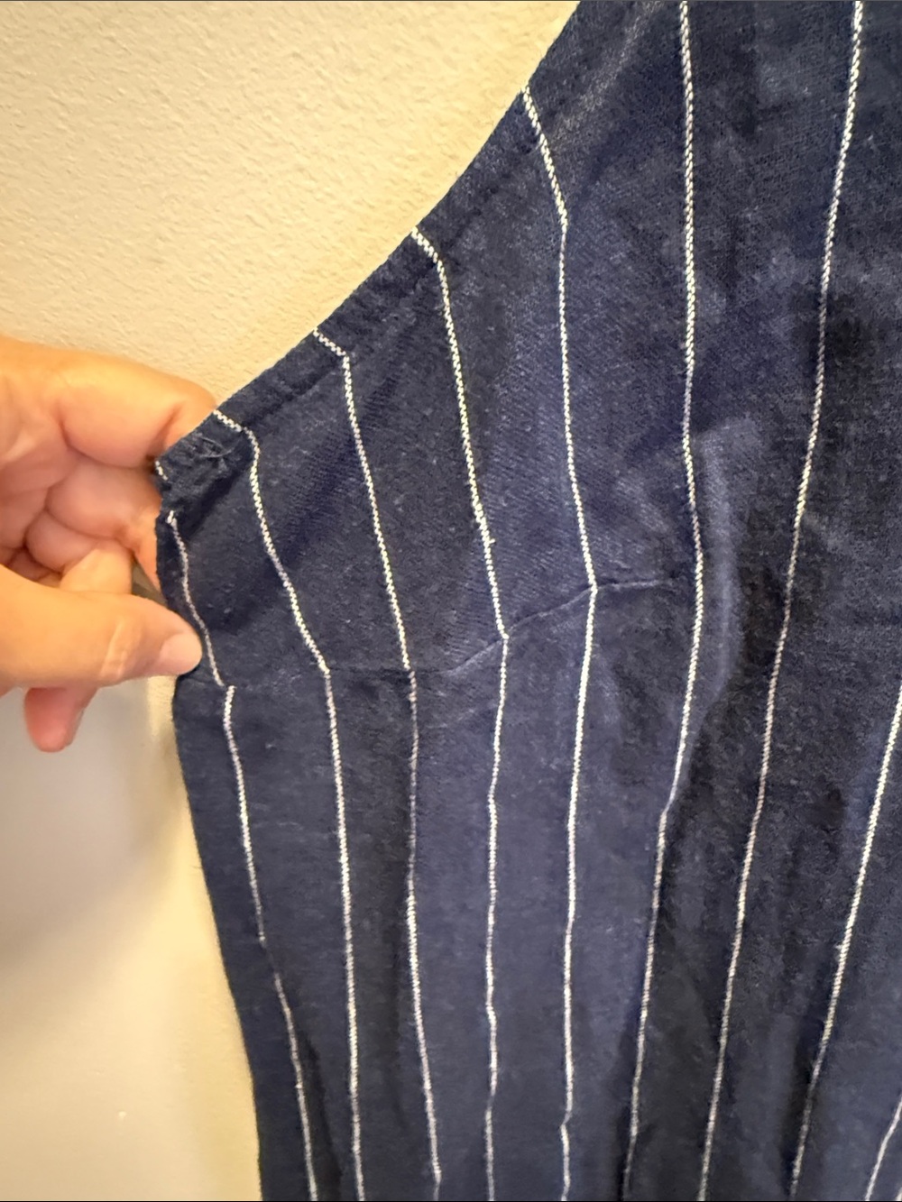 Ava & Viv Navy with White Pinstripe Sleeveless Shift Dress - Picture 3 of 6